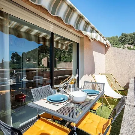 Le Neptune Apartment *